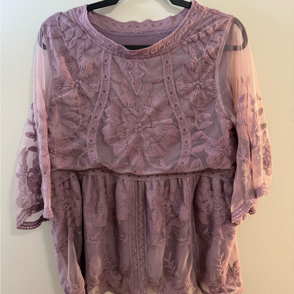 Embroidered Lace Peplum Blouse - Lavender Mauve